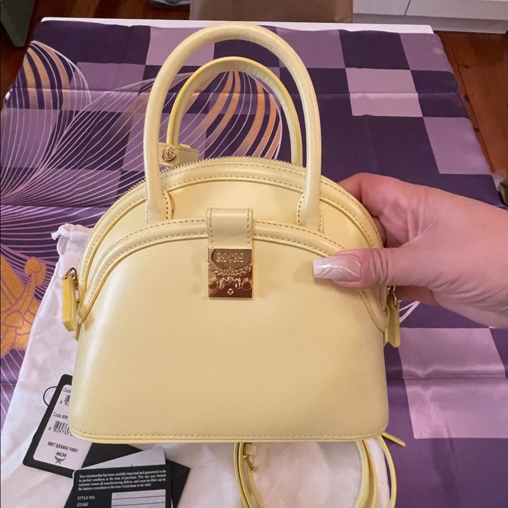 MCM Anna Mini Tote in Limelight - Picture 3 of 11